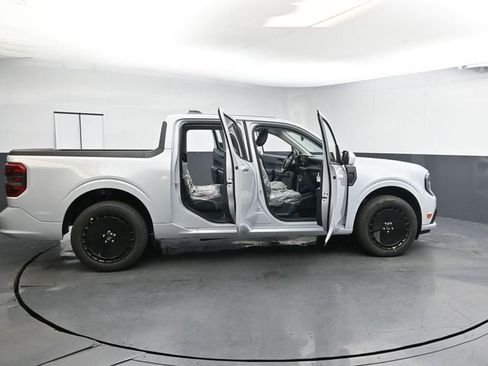 New 2026 Ford Maverick Lobo AWD/4WD image 34