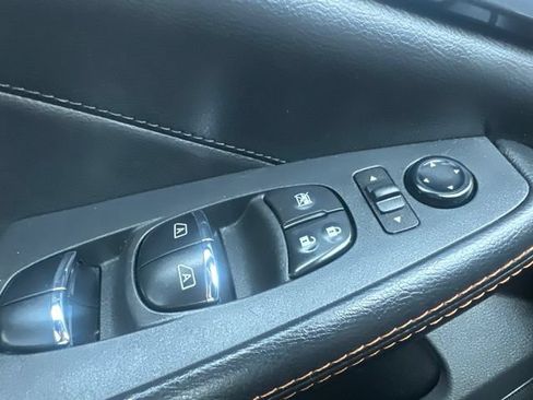 Used 2023 Nissan Maxima SR w/ Sport Mat Group FWD image 30
