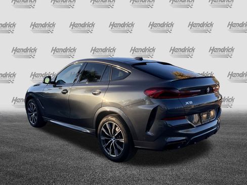 Used 2022 BMW X6 xDrive40i w/ M Sport Package image 8