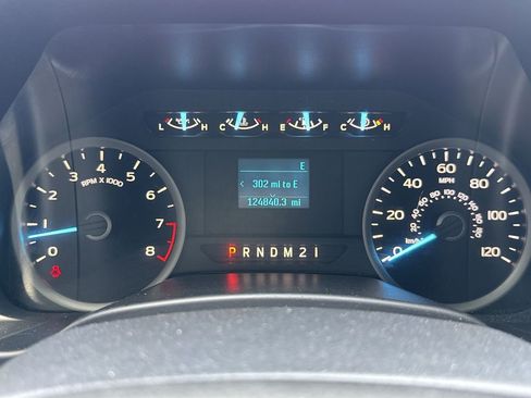 Used 2018 Ford F150 XLT image 14