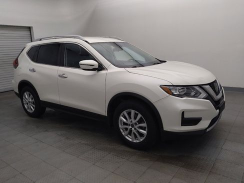 Used 2019 Nissan Rogue SV FWD image 11