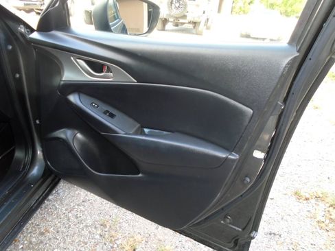 Used 2019 MAZDA CX-3 Touring AWD/4WD image 9