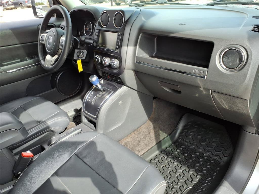 Used 2014 Jeep Patriot Limited w/ Sun/Sound Group AWD/4WD image 19
