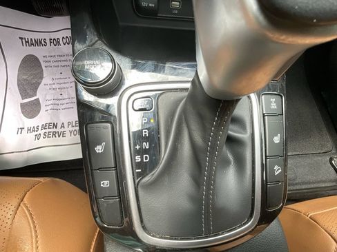 Certified 2024 Kia Seltos EX AWD/4WD image 30