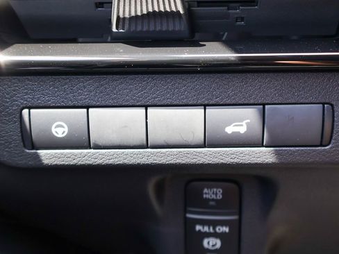 New 2026 Nissan Murano SV AWD/4WD image 15