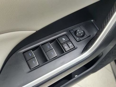 Used 2024 Toyota RAV4 XLE Premium AWD/4WD image 18
