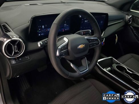Used 2025 Chevrolet Equinox LT FWD image 11
