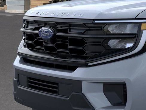 New 2026 Ford Expedition Max Active image 17