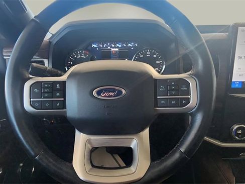 Used 2024 Ford Expedition Limited image 33