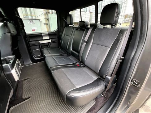 Used 2015 Ford F150 Lariat image 21