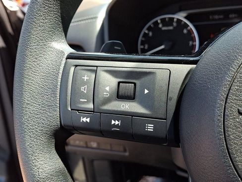 Certified 2023 Nissan Rogue SV AWD/4WD image 21