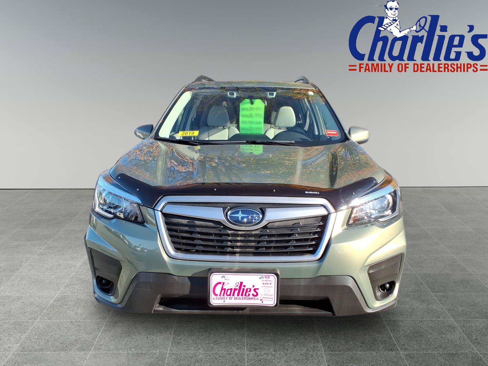 Used 2019 Subaru Forester Premium AWD/4WD image 2
