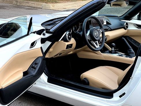 New 2025 MAZDA MX-5 Miata Grand Touring image 11