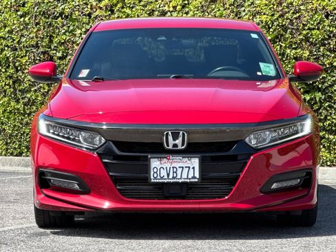 Used 2018 Honda Accord Sport image 10