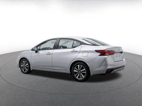 Used 2025 Nissan Versa SV FWD image 7