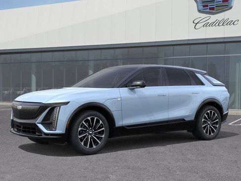 New 2026 Cadillac Lyriq Sport AWD/4WD image 2