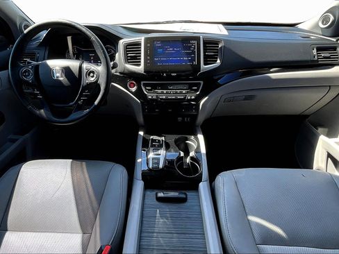 Used 2016 Honda Pilot Elite image 14