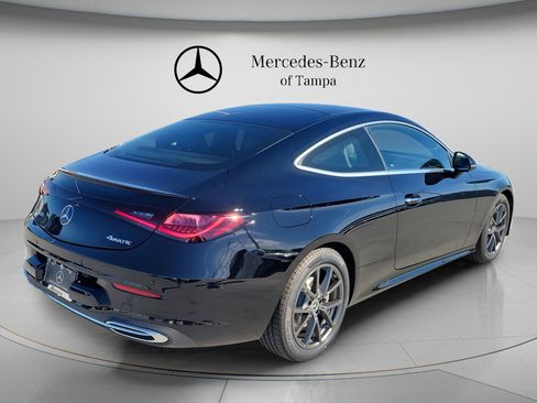 Certified 2026 Mercedes-Benz CLE 300 4MATIC Coupe image 4