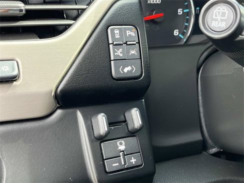 Used 2018 GMC Yukon XL Denali w/ Denali Ultimate Package image 39