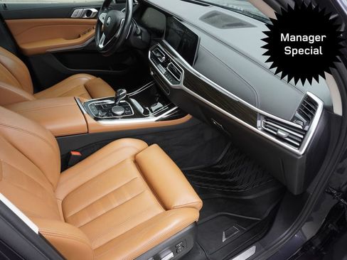 Used 2020 BMW X7 xDrive40i w/ Premium Package AWD/4WD image 22
