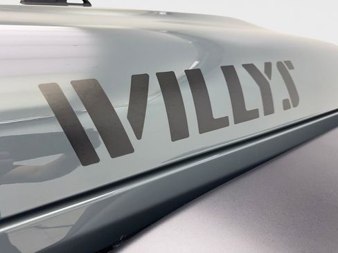 Used 2024 Jeep Wrangler Willys image 25