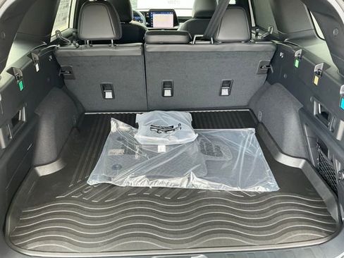 New 2026 Subaru Outback Touring AWD/4WD image 15