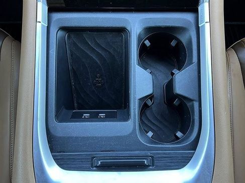 Used 2025 Nissan Armada SL w/ Captain's Chari Seat Package RWD image 34