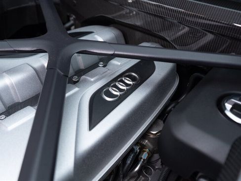 Used 2017 Audi R8 V10 plus AWD/4WD image 81