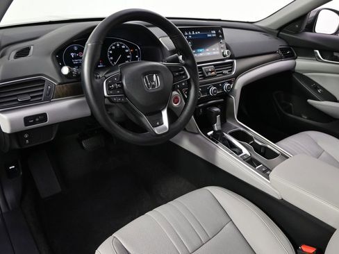 Used 2018 Honda Accord EX-L image 12