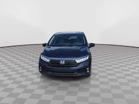 Used 2023 Honda Odyssey Touring image 3