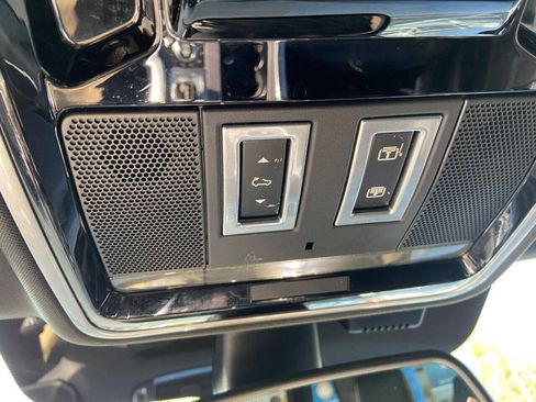 Used 2014 Land Rover Range Rover Sport HSE AWD/4WD image 18