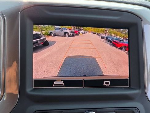 Used 2022 Chevrolet Silverado 1500 Custom AWD/4WD image 14