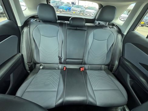 Used 2026 Volkswagen Tiguan SE AWD/4WD image 39
