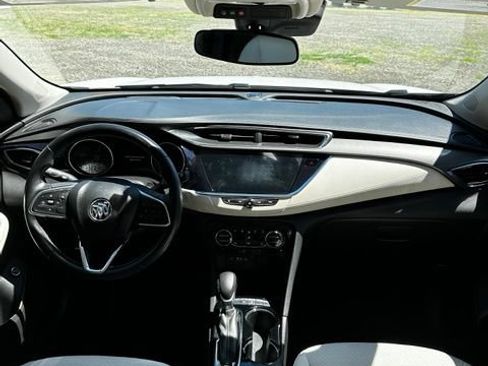 Used 2022 Buick Encore GX Select FWD image 29