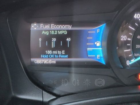 Used 2016 Ford Expedition EL XLT w/ Equipment Group 202A RWD image 36