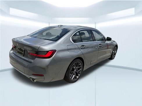 Used 2025 BMW 330i Sedan RWD image 7