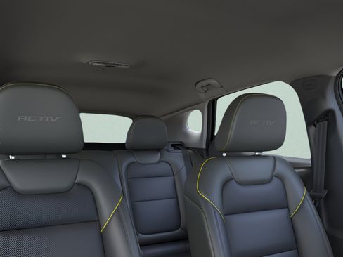 New 2026 Chevrolet Trax ACTIV w/ Driver Confidence Package FWD image 22