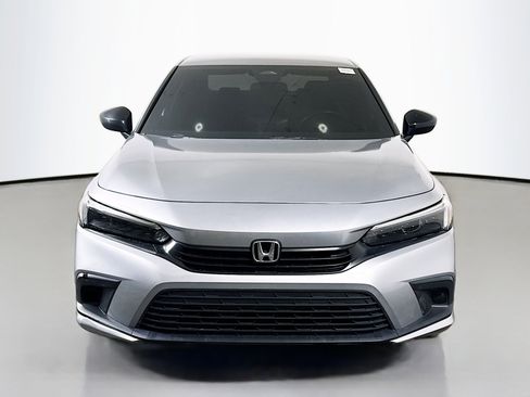 Used 2023 Honda Civic Sport image 2