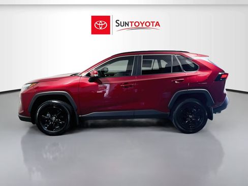 Used 2025 Toyota RAV4 XLE w/ Convenience Package FWD image 7