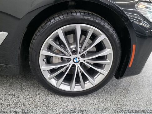 Used 2023 BMW 530i w/ Convenience Package RWD image 44