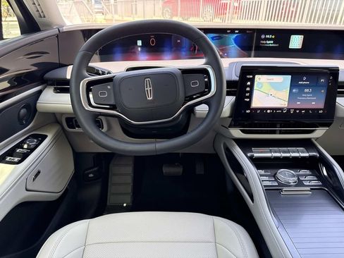 New 2026 Lincoln Nautilus Premier w/ Equipment Group 102A AWD/4WD image 17