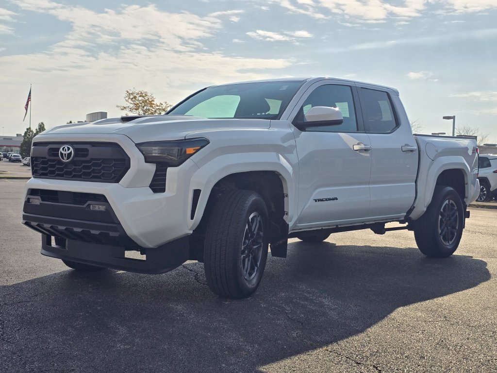 Certified 2024 Toyota Tacoma TRD Sport AWD/4WD image 14