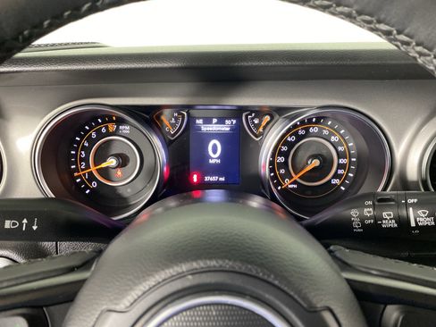 Used 2022 Jeep Wrangler Unlimited Sport image 21