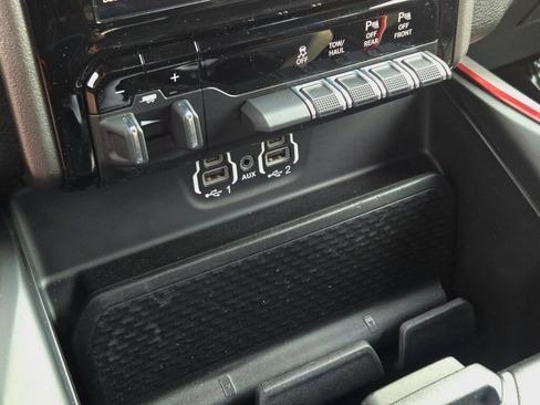 Used 2020 RAM 1500 Rebel AWD/4WD image 31