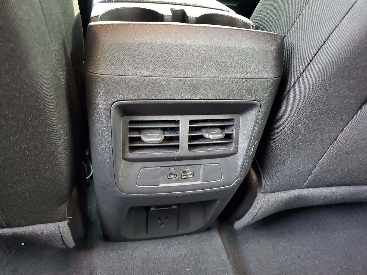 Used 2024 GMC Canyon Elevation w/ Convenience Package RWD image 15