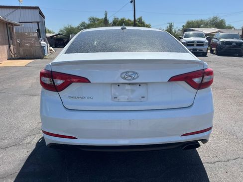 Used 2015 Hyundai Sonata SE FWD image 4