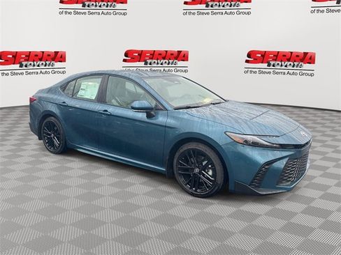 New 2026 Toyota Camry SE image 1