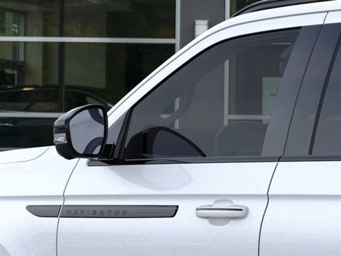 New 2026 Lincoln Navigator L Reserve w/ Jet Appearance Package AWD/4WD image 43