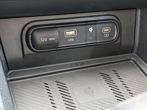 Used 2023 Kia Sportage EX FWD image 30