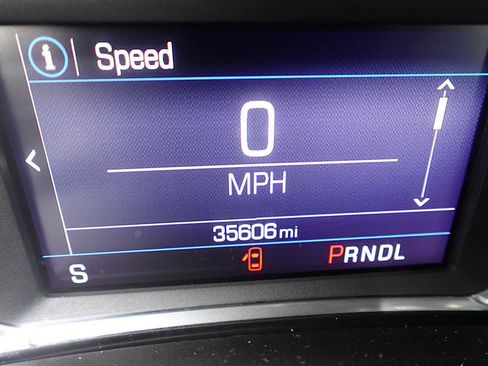 Used 2022 Chevrolet Equinox RS AWD/4WD image 17